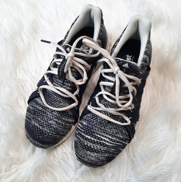 ADIDAS Stella McCartney OREO UltraBoost Parley Sneakers 8.5 - Picture 2 of 10